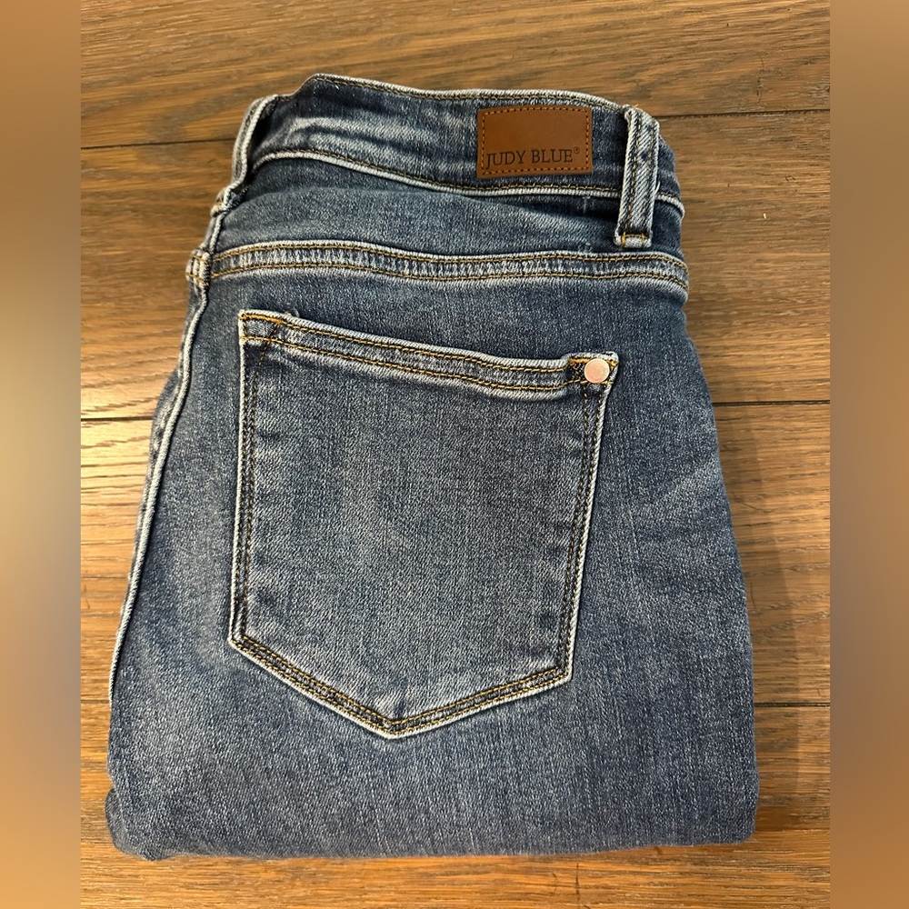 Judy Blue Distressed Boyfriend Jeans Size 5/27 Gently‎ Worn